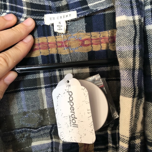 Flannel - Picture 2 of 3
